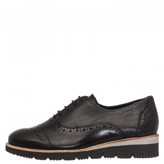 Gynaikeia Casual Papoytsia Boxer 93000 Derma Mayro Tsoumpas Gr